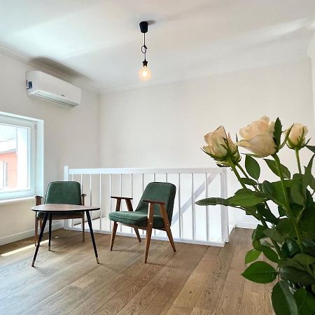 Two-Story Old Town Apartment ทอรูน ภายนอก รูปภาพ