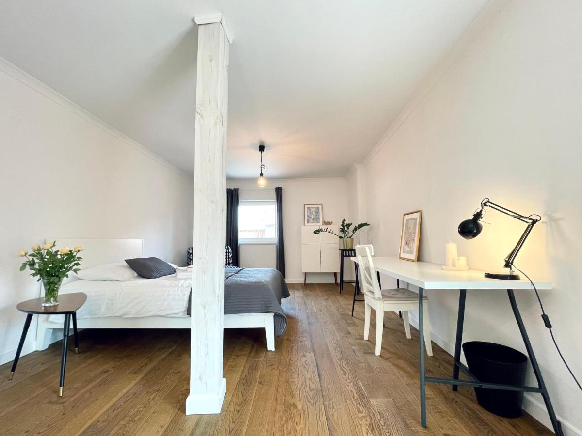 Two-Story Old Town Apartment ทอรูน ภายนอก รูปภาพ